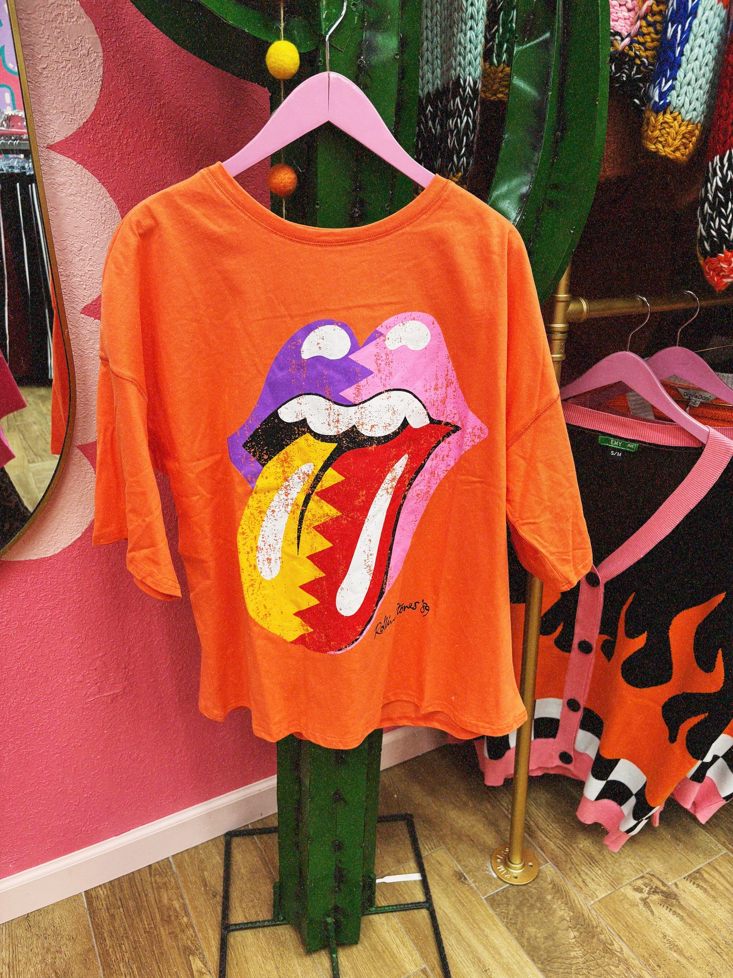 multi rolling stone tee orange