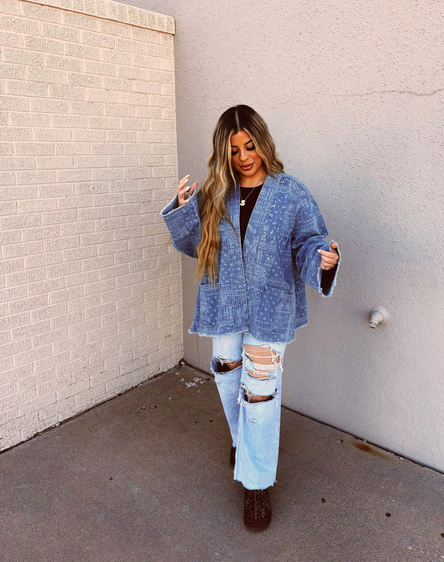 desssi bandana cardi