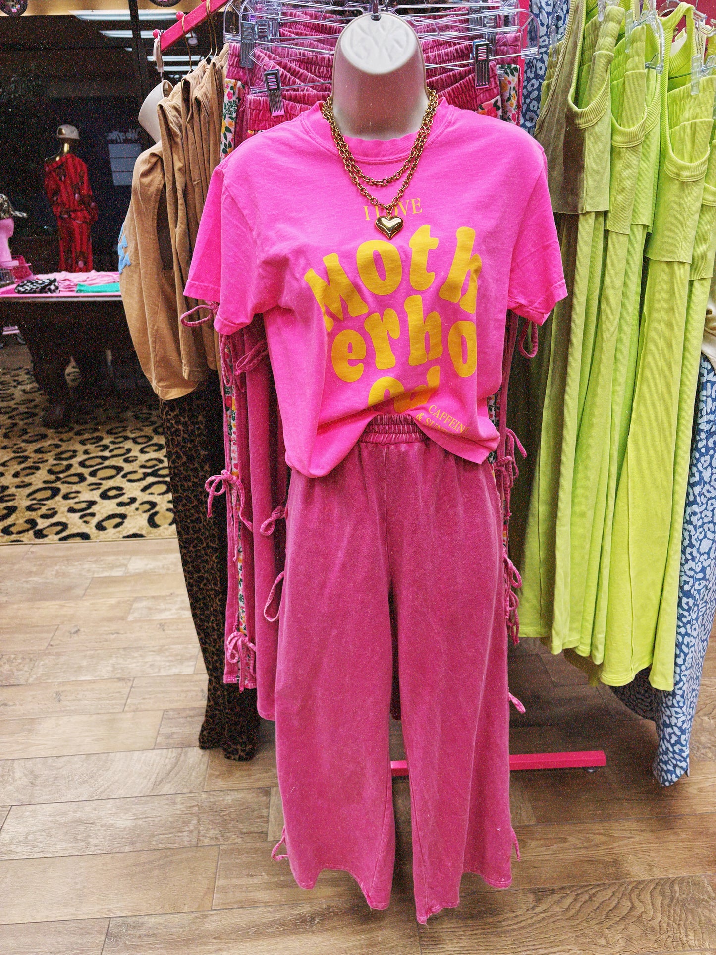love motherhood oversized tee