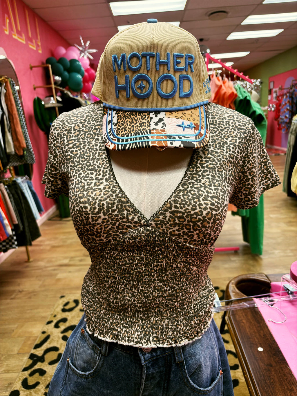 wild leopard vneck top