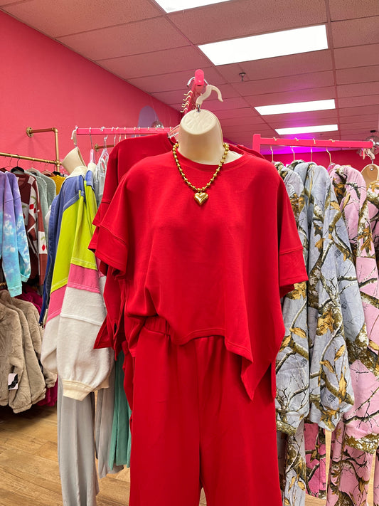 adilene set red