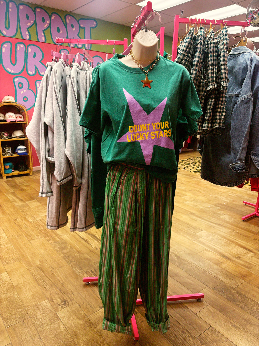 count your lucky stars tee