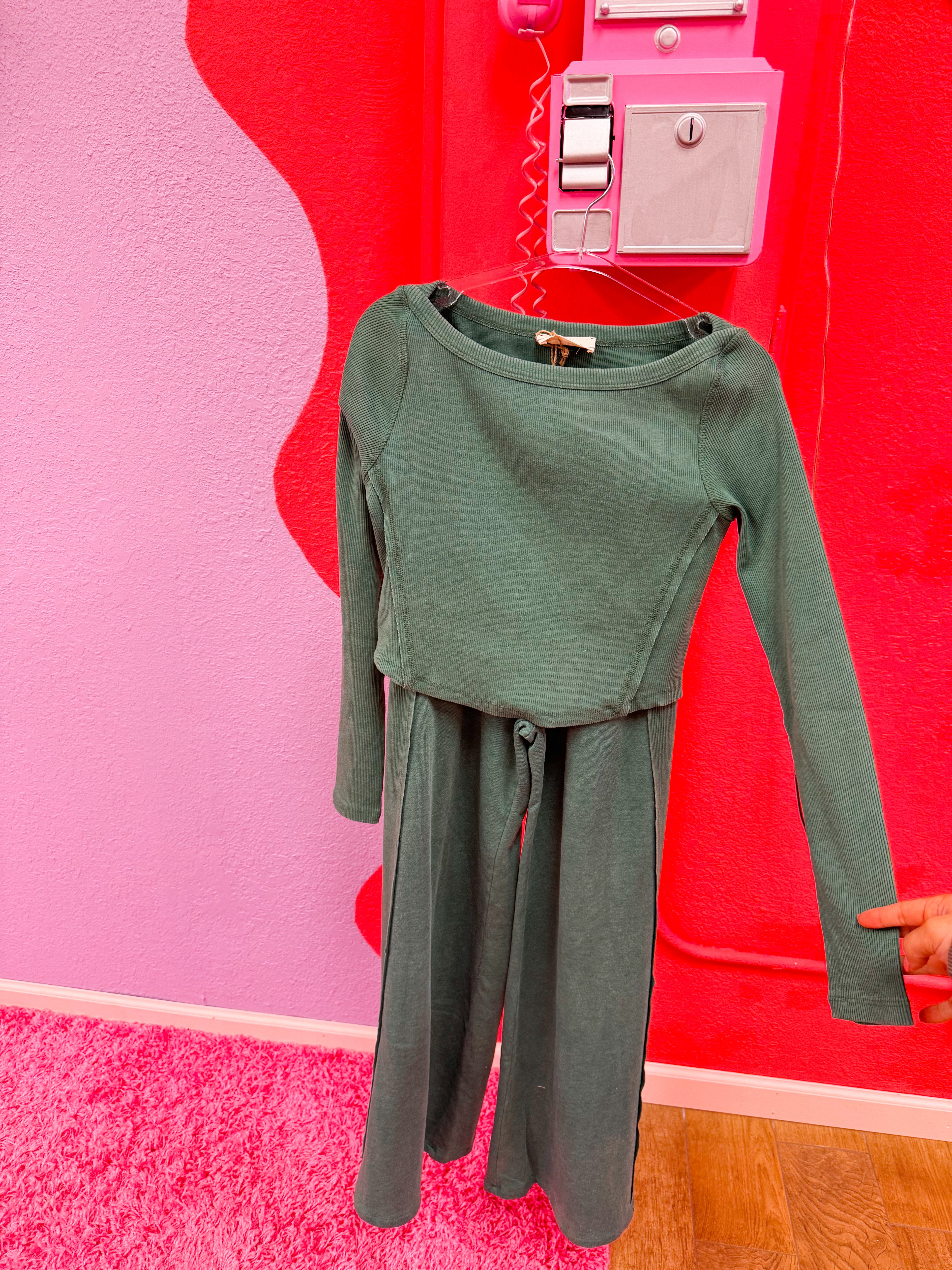 popular girl set hunter Green