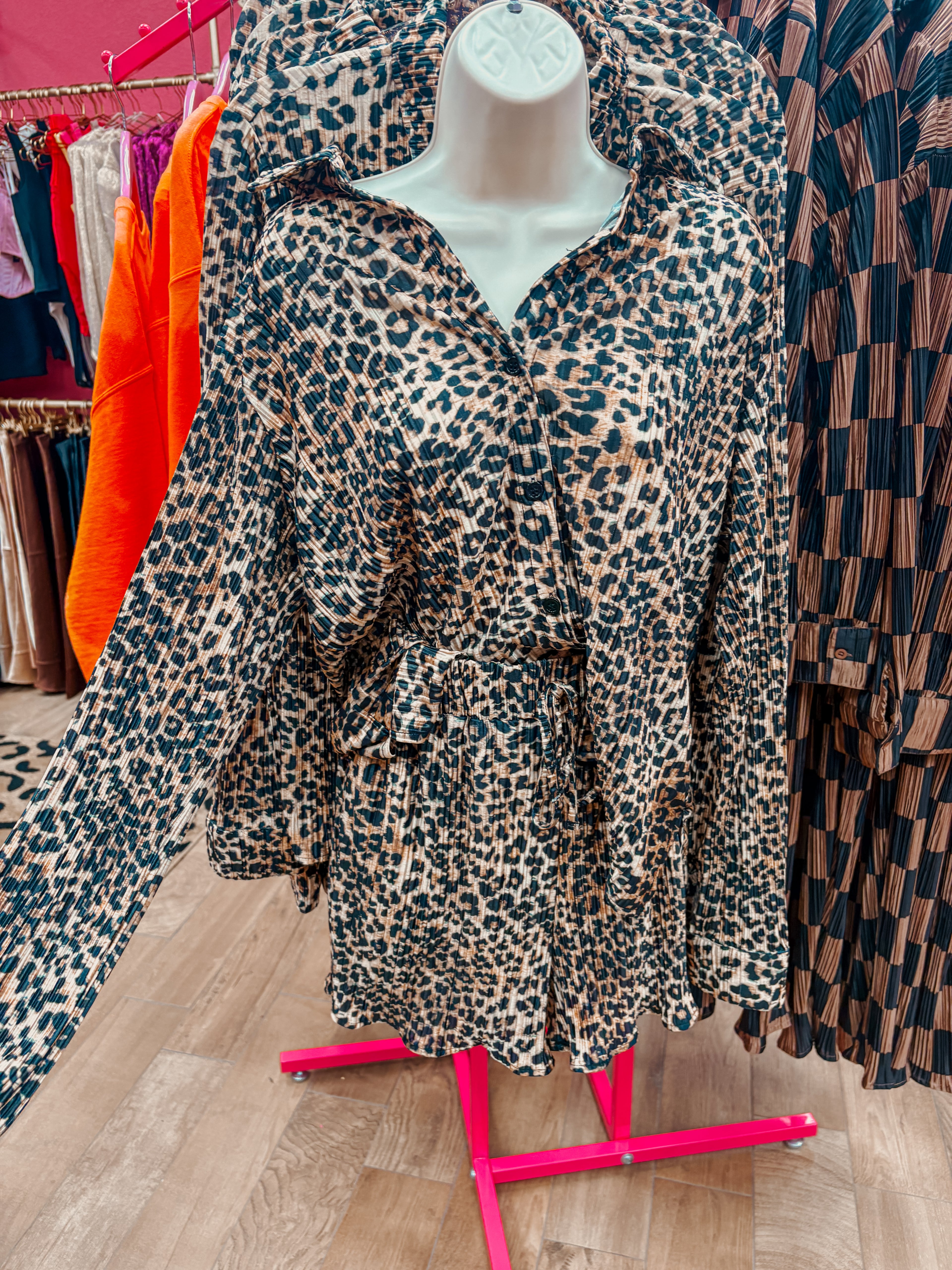 cutesy girl leopard short set