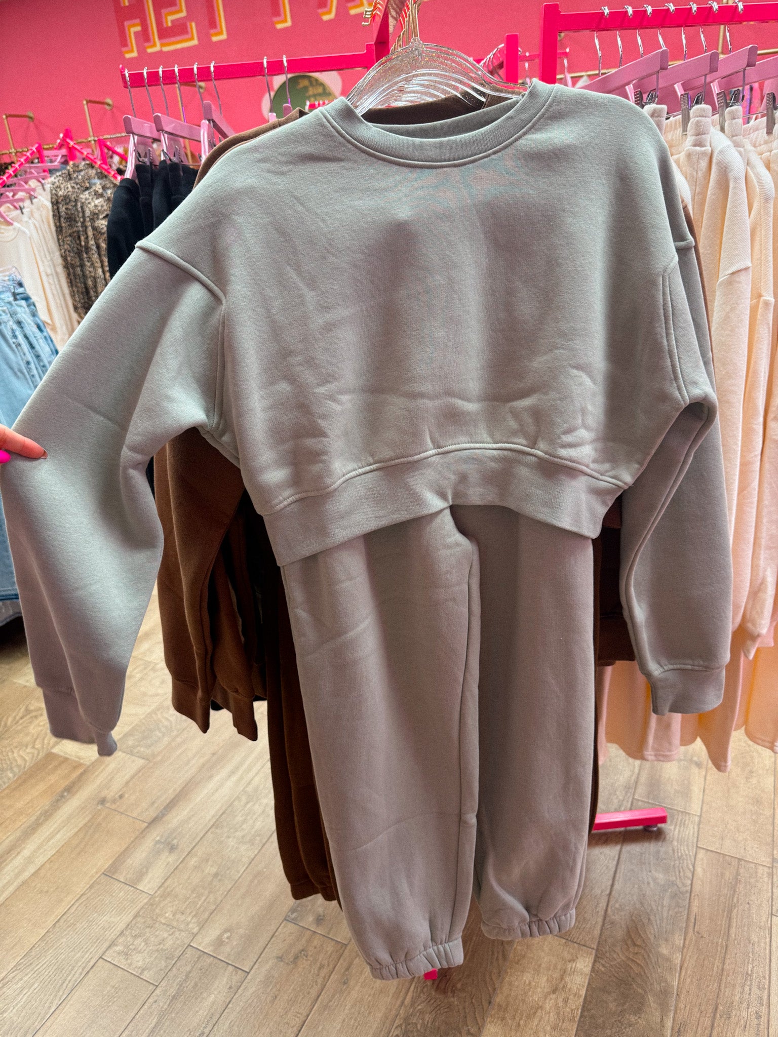 arya jogger set sage