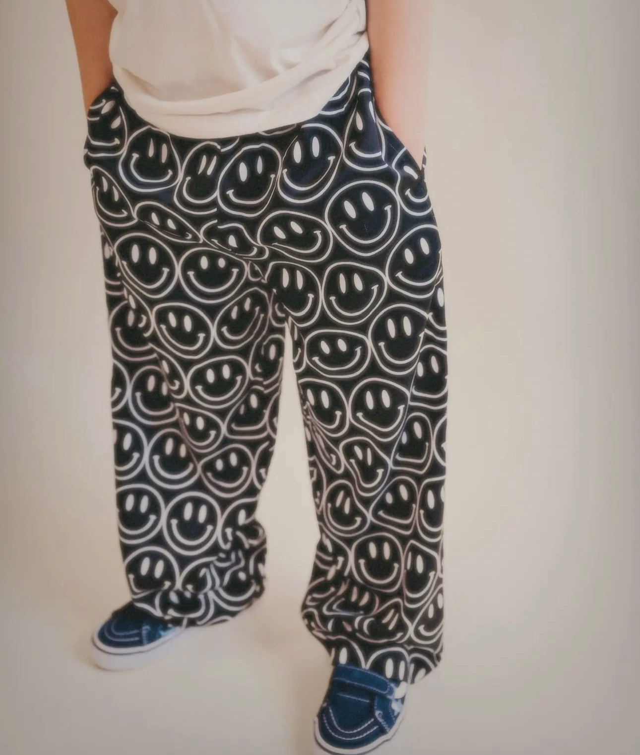 kid ave smiley pants