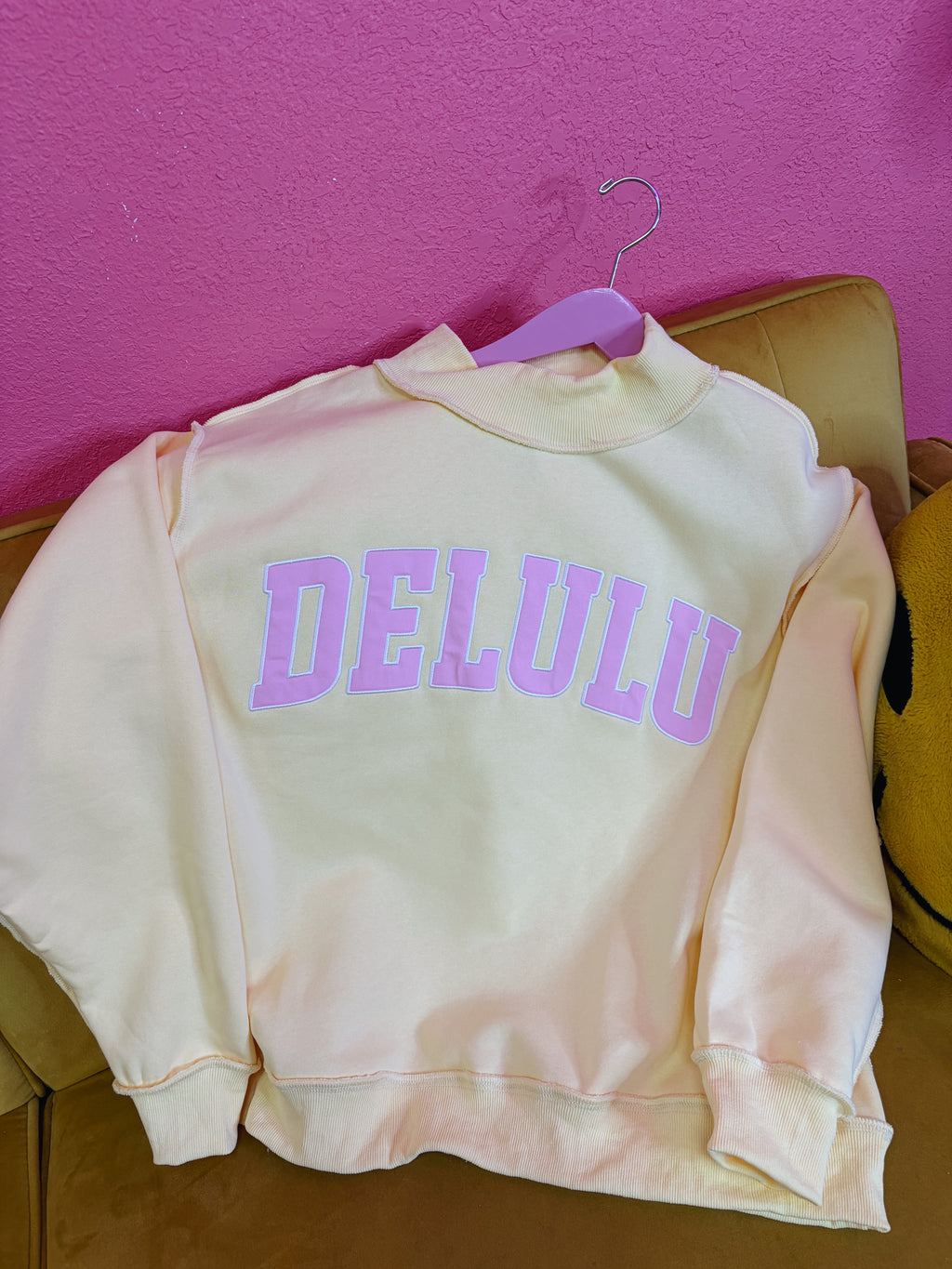 Delulu Sweatshirt