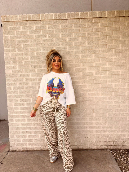 journey band tee o/s white