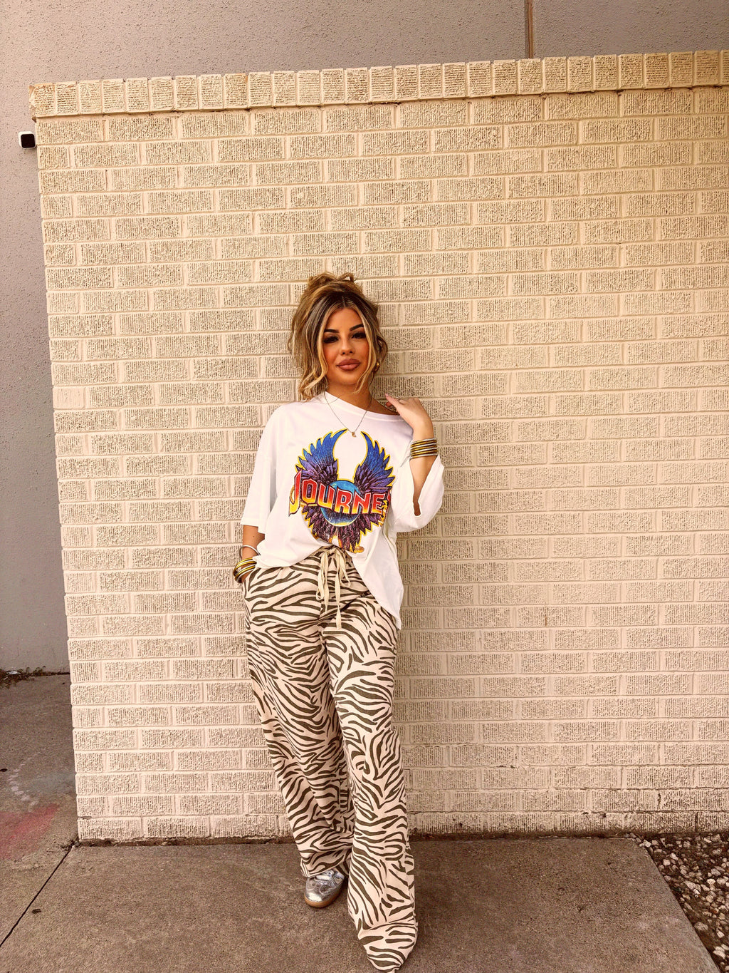 journey band tee o/s white