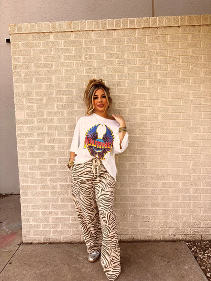 journey band tee o/s white