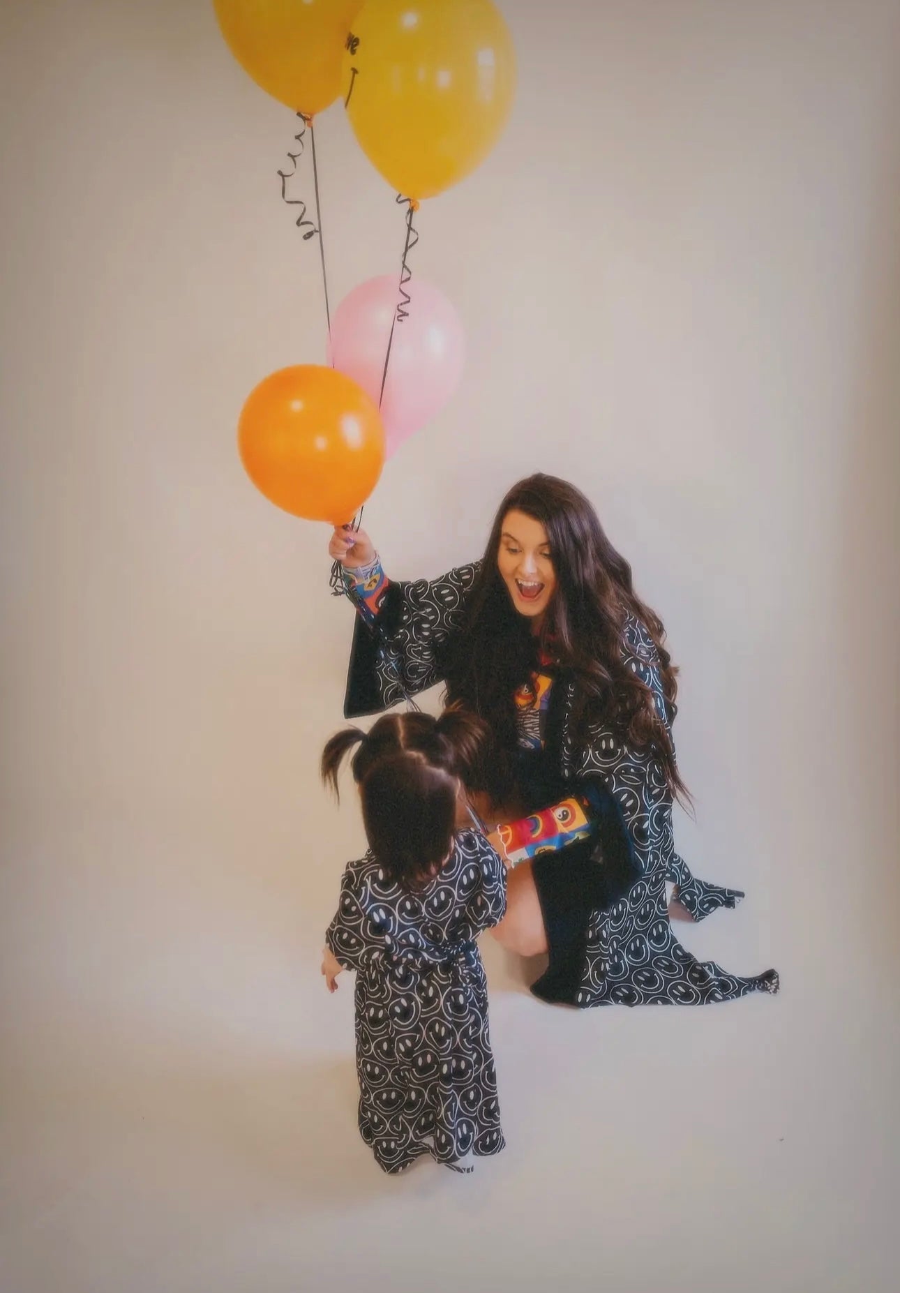 smiley satin kimono
