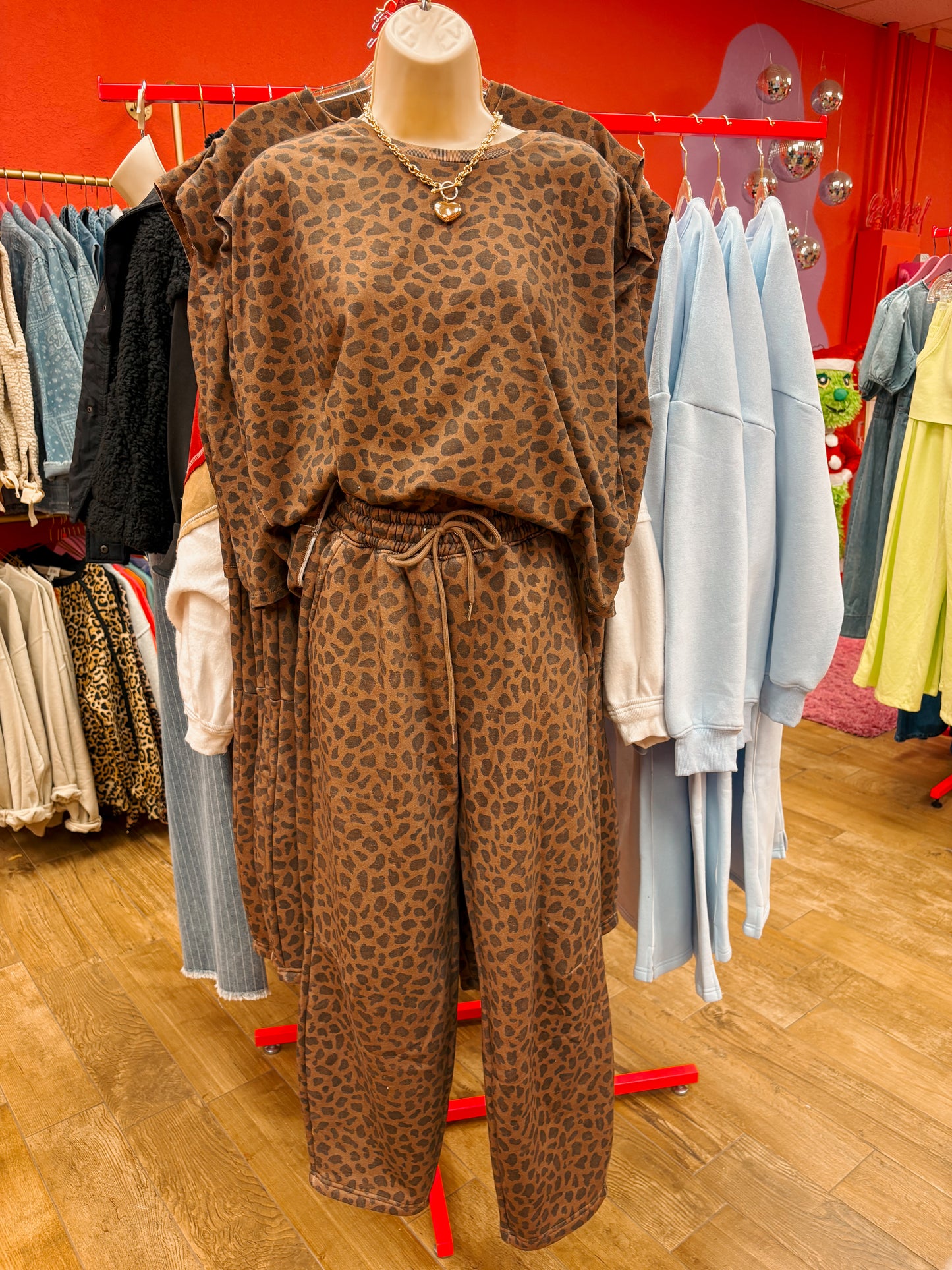 go wild leopard barrel set