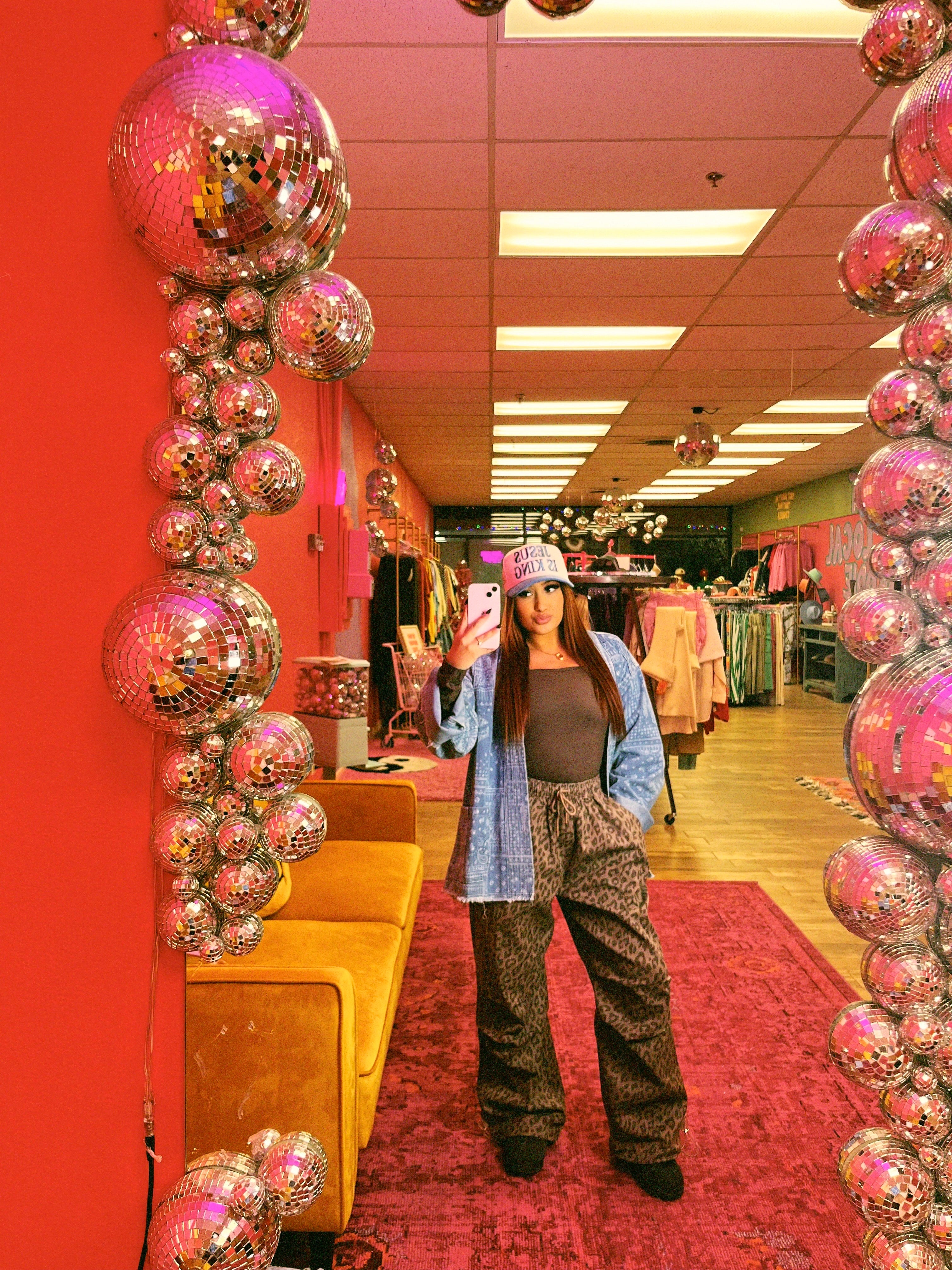 parachute leopard pant