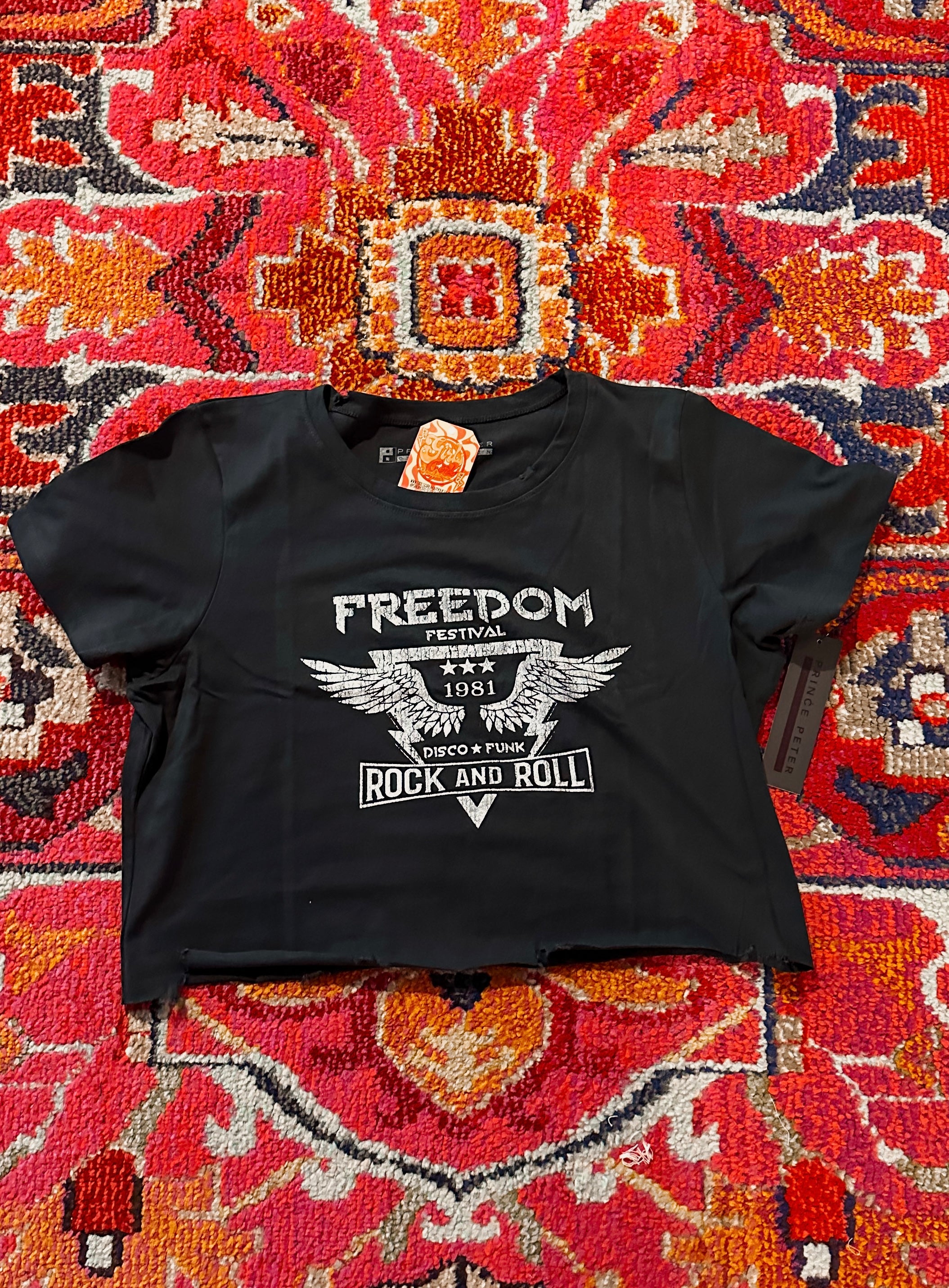 freedom rock n roll crop tee