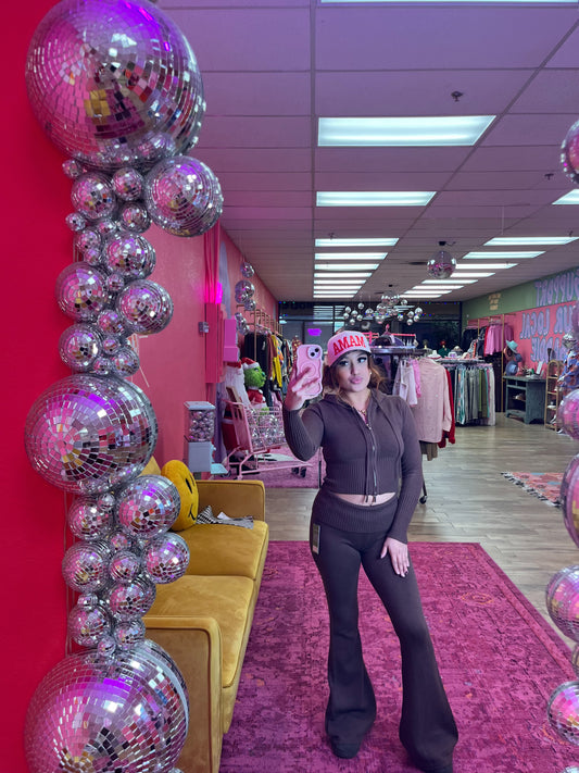 santa’s favorite brown set